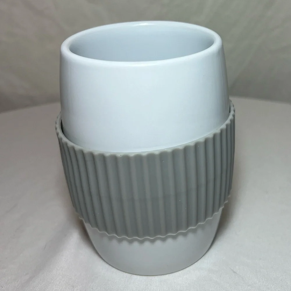Pampered Chef Ceramic White Microwave Egg Cooker with Silicone Gray Sleeve